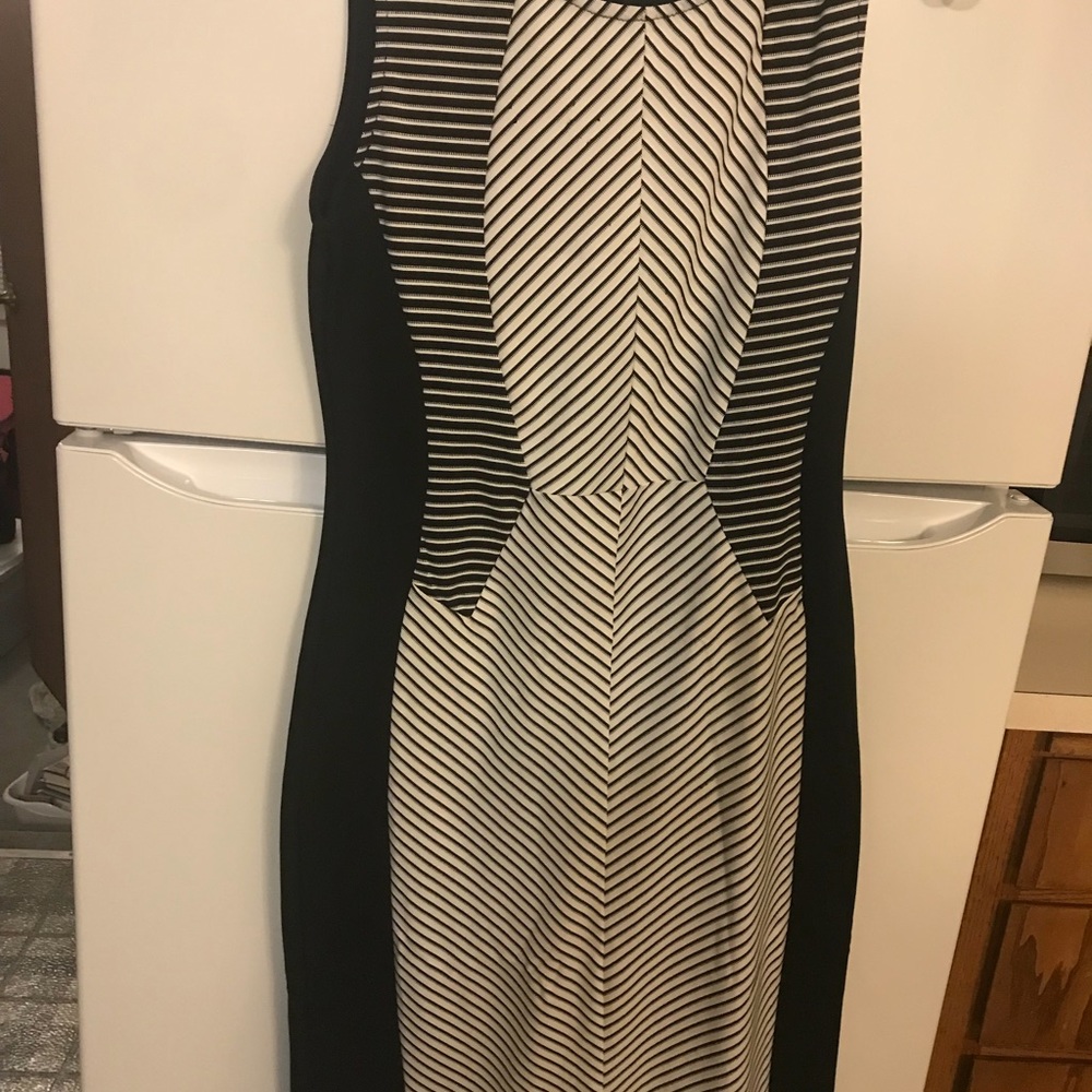 Almost Famous black/white dress